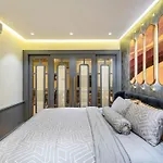 Classic Luxury Condo & Swiming Rooftop Pool