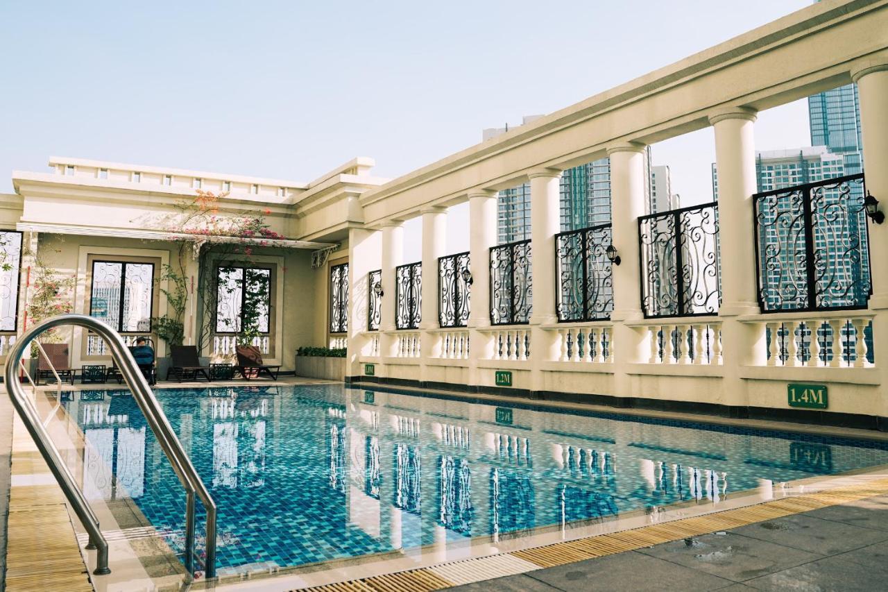 Căn hộ Classic Luxury & Swiming Rooftop Pool *