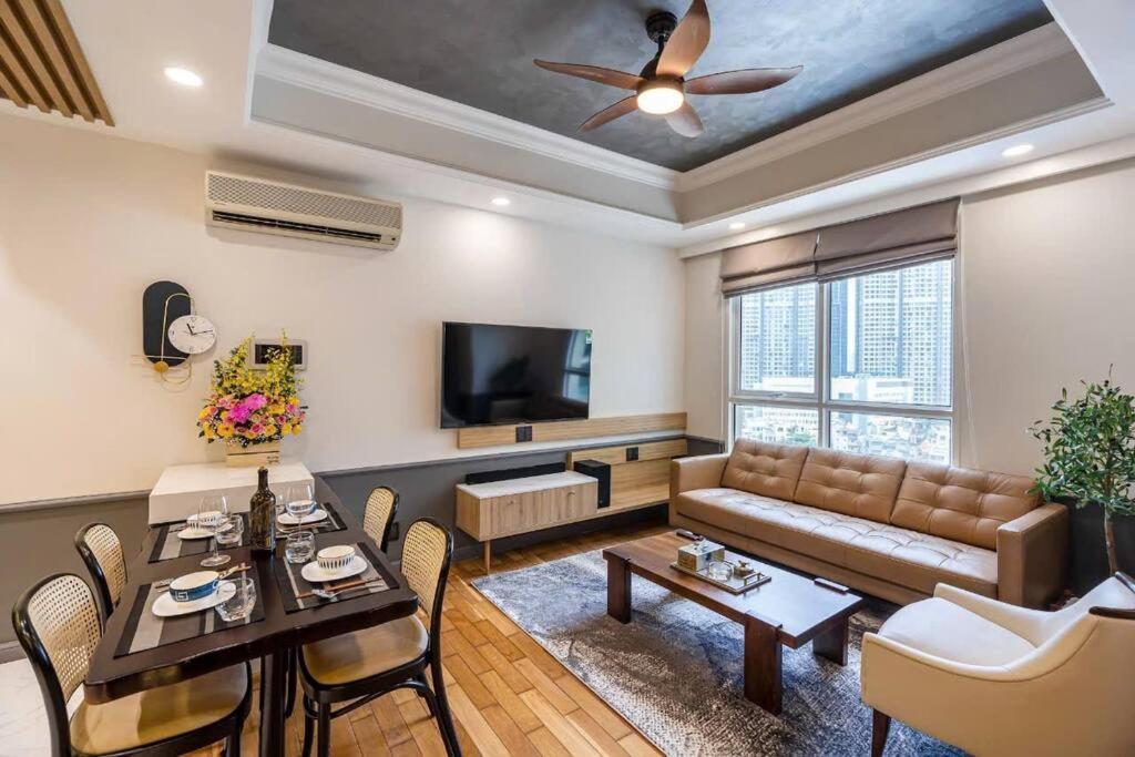 Căn hộ Classic Luxury & Swiming Rooftop Pool *