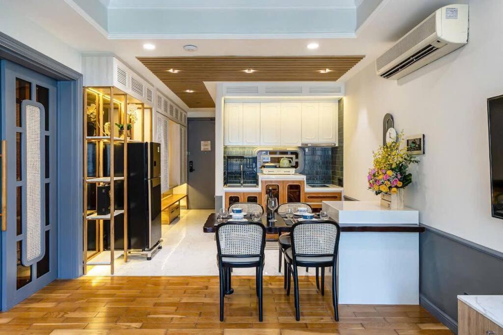 Căn hộ Classic Luxury & Swiming Rooftop Pool TP. Hồ Chí Minh